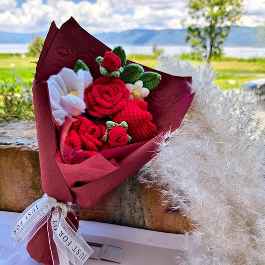 Crochet Flower Bouquet Red Rose, Handmade Knitted Flowers for Halloween Home Decor, Birthday, Wedding, Anniversary, Graduation Gift for Her, Girlfriend, Wife, Womeng (Red)