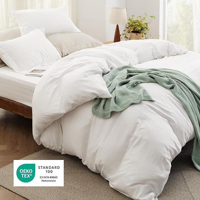 Bedsure Duvet Cover Queen Size with Fitted Sheet - 4 Pieces Prewashed Cotton-Like Extra Soft Bedding Set, Includes 1 Duvet Cover 90x90 Inches with Zipper Closure, 2 Pillow Shams, 1 Fitted Sheet, White