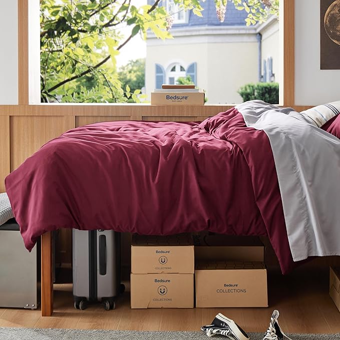 Bedsure Duvet Cover Twin/Twin XL Size - Soft Double Brushed Bedding Set for Kids & Adults, Zipper Closure, 2 Pieces, Includes 1 Duvet Cover (68"x90") & 1 Pillow Sham, NO Comforter, Burgundy