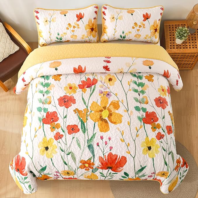 Anibedding Quilt Set Queen Size, Yellow Floral Reversible Bedspread Soft Microfiber Lightweight Queen Size Quilt Bedding Sets Reversible Coverlet for All Season(Queen, 96"x90")