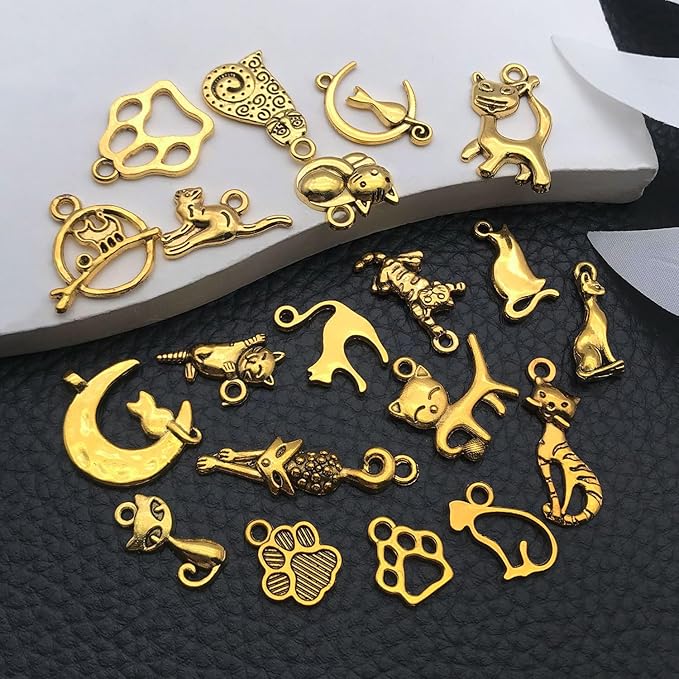 WOCRAFT 60pcs Antique Gold Cat Bracelet Charms for Jewelry Making Sets DIY Necklace Bracelet Keychain Crafting Charms Kit Craft Supplies (SN840)