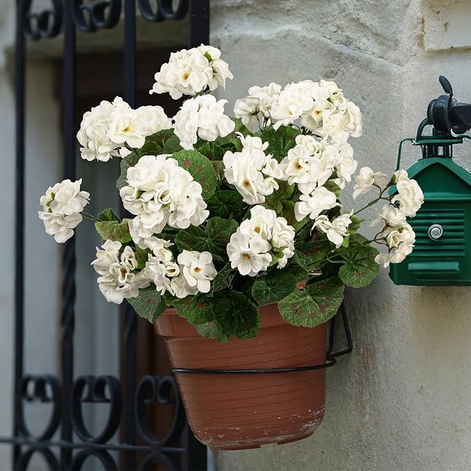 4PCS Home Decor Fake Plants Artificial Flowers Artificial Geraniums Outdoor Fake Flowers Artificial Flowers Fake Silk Bouquet, Fall Decor for Interior Porch Garden Decoration 14.4" (White)