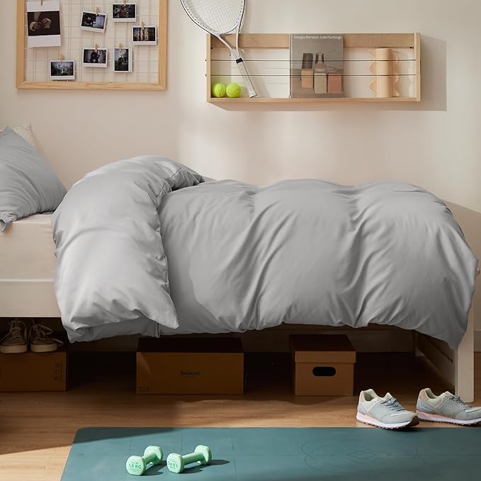 Bedsure Duvet Cover Twin/Twin XL Size - Soft Double Brushed Bedding Set for Kids & Adults, Zipper Closure, 2 Pieces, Includes 1 Duvet Cover (68"x90") & 1 Pillow Sham, NO Comforter, Silver Grey
