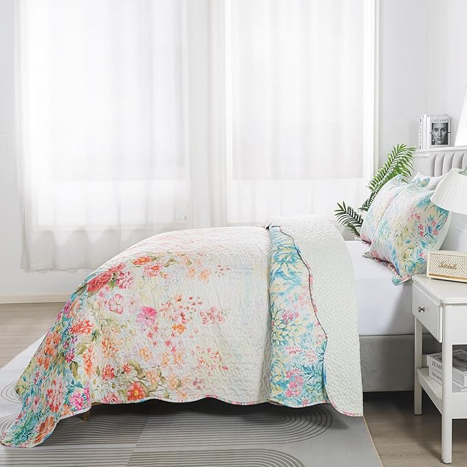 HoneiLife Quilt Sets Queen Size - Floral Quilt 3-Piece, Botanical Bedspreads Wildflower Coverlets for Queen Bed, Microfiber Bed Cover, All Season Quilts-Coral Pink