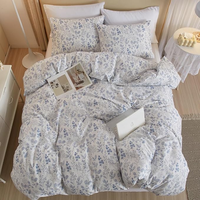 Queen Comforter Set White Blue Floral Bedding Comforter Set Queen Vintage Style Garden Floral Comforter Set for Girls Botanical Flower Comforter Set for All Seasons 1 Boho Comforter with 2 Pillowcases