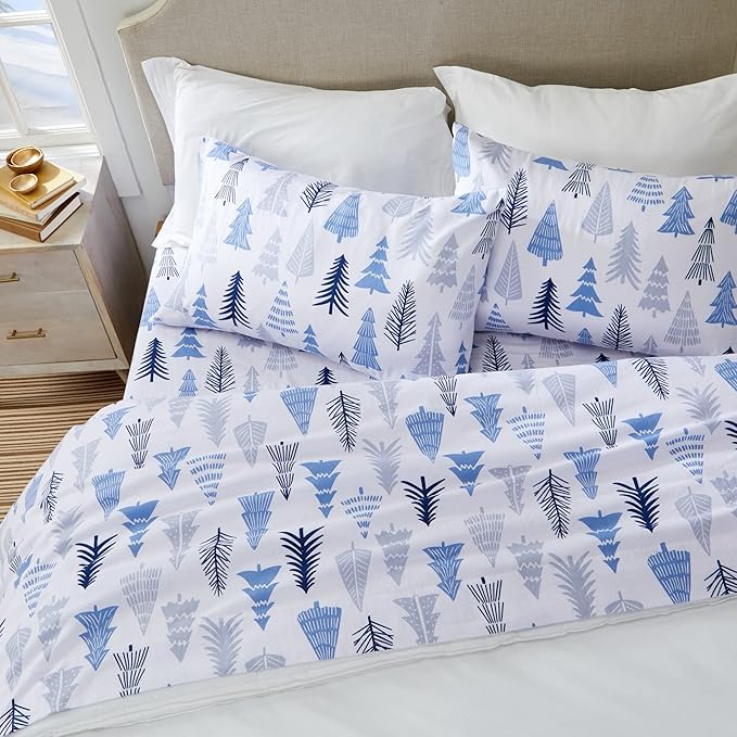 Market & Place 100% Turkish Cotton Flannel Sheet Set | 4 Piece Deep Pocket Novelty Cozy Winter Bed Sheets | Double Brushed for Extra Softness & Comfort | Alpine Collection (King, Blue Forest)