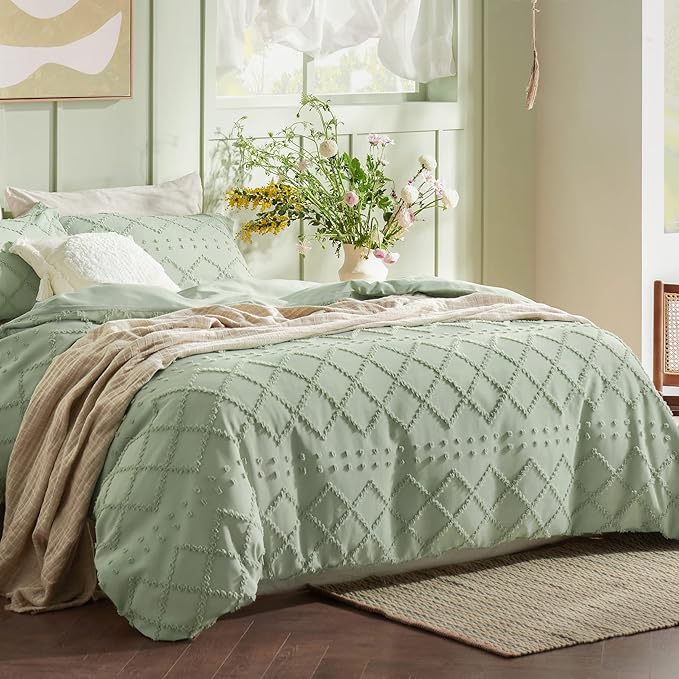 Bedsure Boho Duvet Cover Queen Size - Sage Green Breathable & Soft Boho Bedding, Machine Washable Comforter Cover for All Seasons, Includes 1 Duvet Cover 90"x90" with 2 Pillow Shams & Zipper Closure