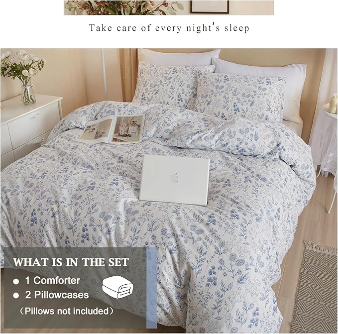 VM VOUGEMARKET Blue Flowers Queen Comforter Set 3 Pcs White Blue Bedding Set with 2 Pillowcases Fluffy Soft Lightweight Down Comforter Set for Girls Women 90"x90"