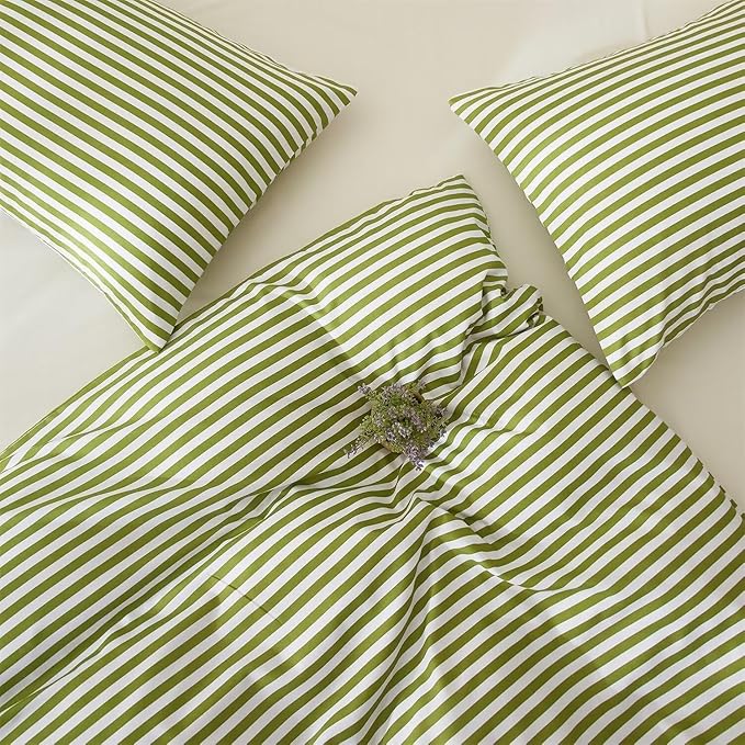 Striped Comforter Set Queen Size 3 Pieces Lightweight Striped Bedding Comforter Set Green White Stripes Pattern Farmhouse Bed Set Soft Fluffy Comforter with 2 Pillowcases for All Seasons Queen Size