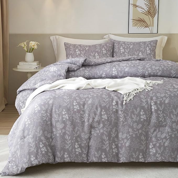 HighBuy Vintage Floral Comforter Set Queen Boho Lavender Flower Print Bedding Sets Aesthetic Botanical Comforter Set 1 Floral Comforter Queen Size with 2 Pillowcases