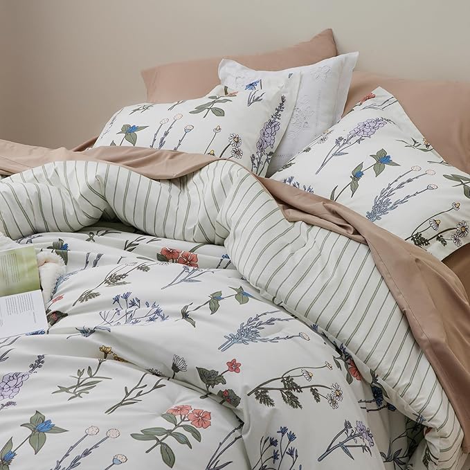 Bedsure Comforter Set Queen Size - Cute Floral Bedding Comforter Set, 3 Pieces, 1 Soft Reversible Coconut White Botanical Flowers Comforter and 2 Pillow Shams