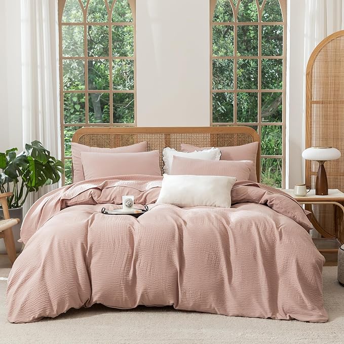 Duvet Cover Queen Dusty Rose, Luxury Soft Double-Layer Crinkle Gauze Rose Pink Duvet Cover, 3 Pieces Bedding for All-Season, Breathable with Zipper Closure & Corner Ties