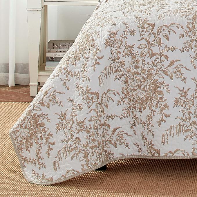 Laura Ashley - Queen Quilt Set, Reversible Cotton Bedding with Matching Shams, Home Decor for All Seasons (Bedford Mocha, Queen)