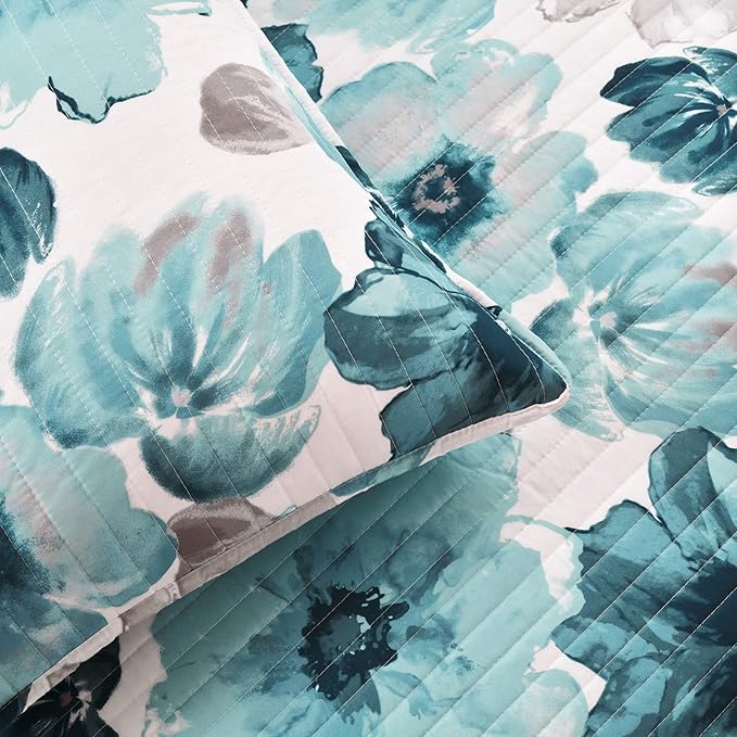 Lush Decor Leah Reversible Floral Quilt Set, 3 Piece Set, Full/ Queen, Blue - Watercolor Botanical - Cottage Core - French Country Decor- Bedding Queen Size