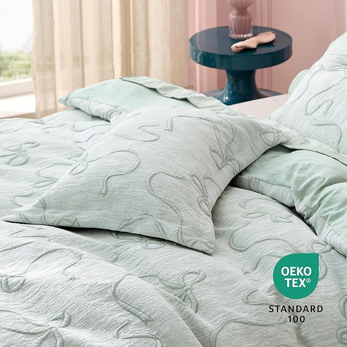Bedsure Green Duvet Cover Queen Size with Bowknot Jacquard Design, Soft and Elegant Boho Bedding Set, Luxurious Craftsmanship for a Stylish Bedroom,Includes 1 90"x90" Duvet Cover & 2 Pillow Shams