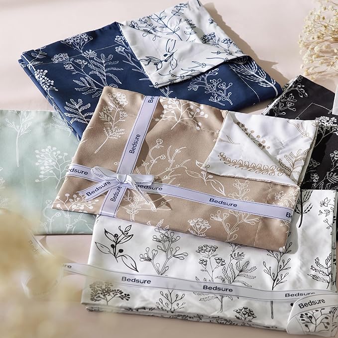 Bedsure Duvet Cover King Size - Reversible Light Taupe King Duvet Cover Set with Zipper Closure, 3 Pieces Floral Patterned Bedding Set with 8 Corner Ties and 2 Pillow Shams