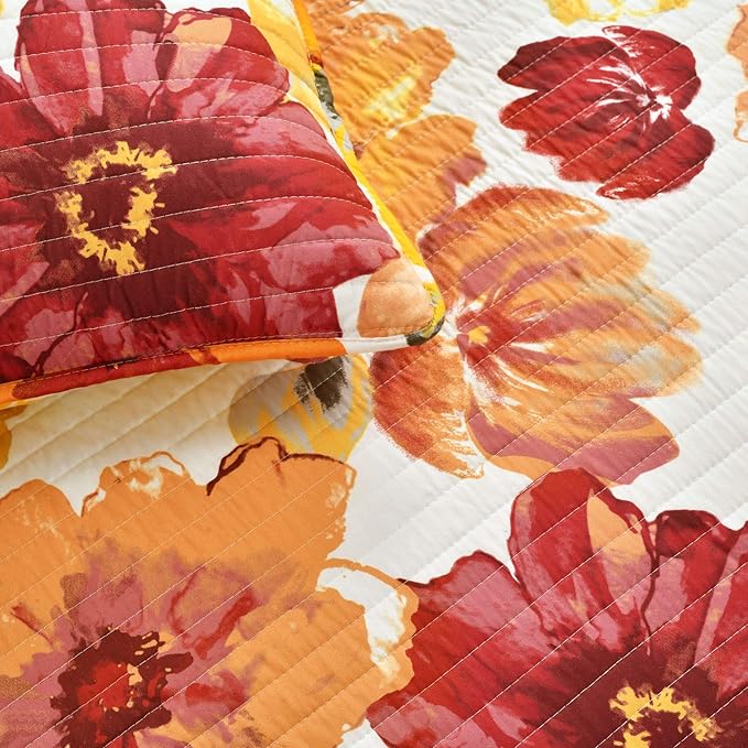 Lush Decor Leah Reversible Floral Quilt Set, 3 Piece Set, Full/ Queen, Red & Orange - Watercolor Botanical - Cottage Core - French Country Decor- Bedding Queen Size