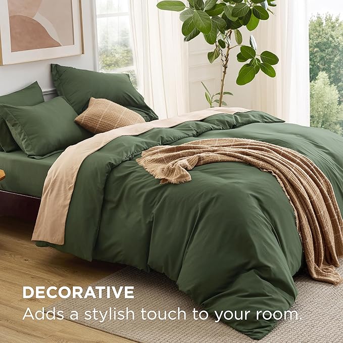 Bedsure Duvet Cover with Fitted Sheet Queen - 6 Pieces, Deep Pocket, Hotel Luxury Soft Double Brushed Bedding Set, 1 Duvet Cover, 1 Fitted Sheet, 2 Pillow Shams, 2 Pillowcases, NO Comforter, Green