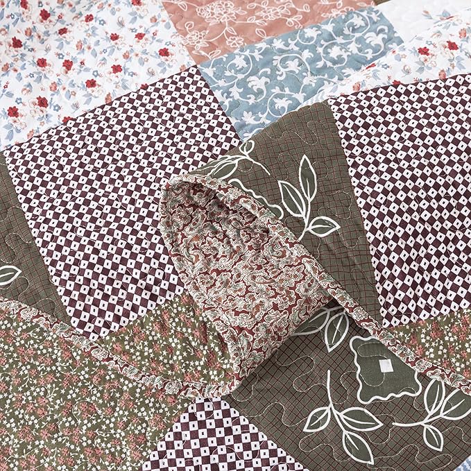 HoneiLife Quilt Set King Size - 3 Piece Microfiber Reversible Bedspreads Patchwork Coverlet Floral Bedding Set All Season Quilts- Splicing Mocha Rose