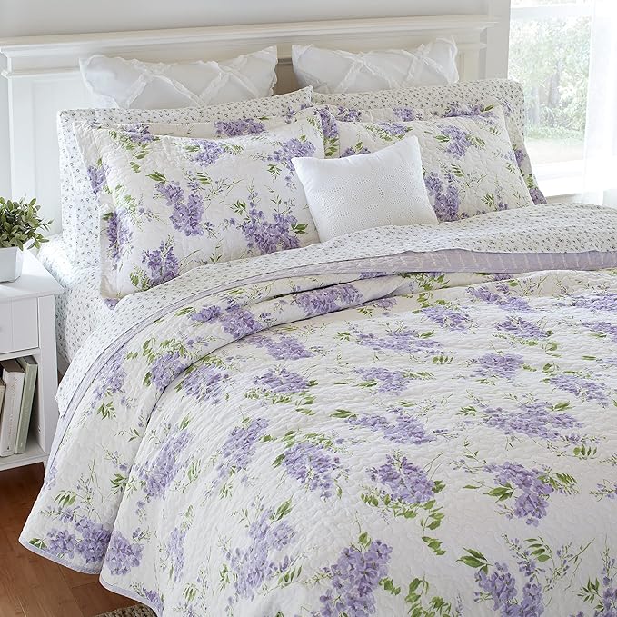 Laura Ashley - Twin Quilt Set, Reversible Cotton Bedding with Matching Sham, Lightweight Decor for All Seasons (Keighley Lilac, Twin)