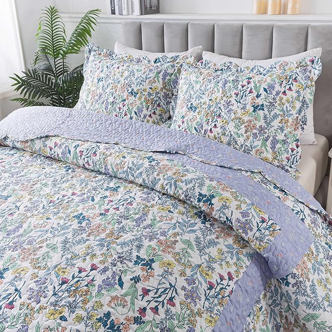 HoneiLife Oversized Queen Quilt - Microfiber Quilt Sets 106"x106",3-Piece Floral Bedspreads, Lightweight Coverlets, Wildflower Quilts, Queen Quilt Bedding Sets for All Season Use