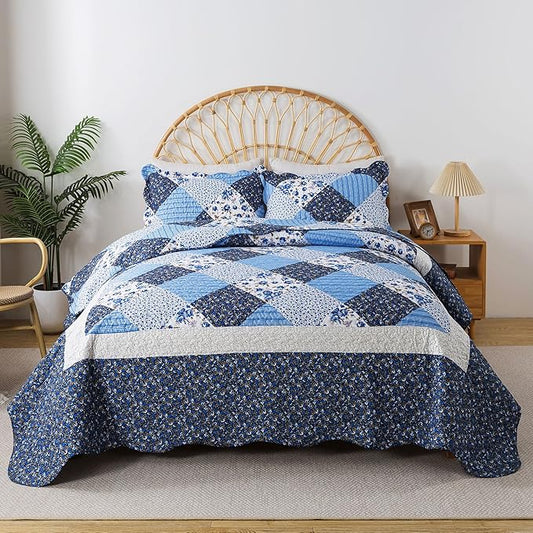HoneiLife Quilt Set King Size - 3 Piece Microfiber Quilts Reversible Bedspreads Patchwork Coverlets Floral Bedding Set All Season Quilts with Blue and White Porcelain Pattern