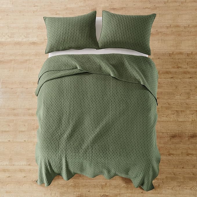Levtex Home Cross Stitch Reversible Full/Queen Quilt Set (88x92in) and 2 Pillow Shams (26x20in) - Stitch Texture - Forest Green - Cotton Full/Queen Size Quilt Bedding Set - Lightweight Soft Pre-Washed
