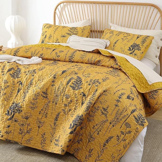 JANZAA Quilts Queen Size Ginger Quilt Botanical with Floral Pattern Microfiber Bedspreads Queen Size 3 Pieces Lightweight Comforter Reversible Bedding Set, 1 Quilt 90x90 inches, 2 Pillowcases
