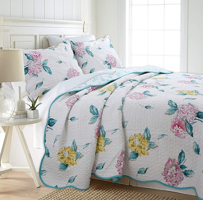 Cozy Line Home Fashions 100% Cotton Turquoise Blue Floral Hydrangea Garden Leaf Reversible Quilt Bedding Set, Coverlet, Bedspread (Valencia Bloom, Queen-3 Piece)