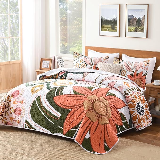 Andency Floral Boho Queen Quilt Bedding Set Pink, 3 Pieces Farmhouse Flower Botanical Summer Bedspreads with 2 Shams, Soft Reversible Lightweight Microfiber Coverlet Set for All Season, 90"x96"