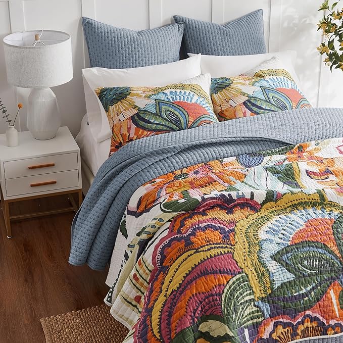 Levtex Home - Cross Stitch Chambray Quilt Set - Twin Quilt + One Standard Pillow Sham - Cross Stitched Pattern - Quilt Size (68x86in.) and Pillow Sham Size (26x20in.) - Reversible - Cotton Fabric