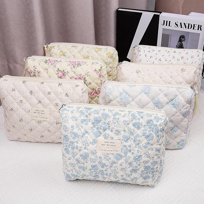 Floral Makeup Bag, Small Cosmetic Bag for Women Girls, Cute Cotton Makeup Bag, Quilted Makeup Bags, Flower Travel Toiletry Organizer Bag(Yellow Flowers)