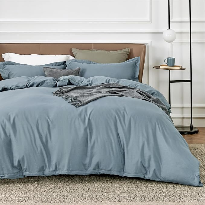 Bedsure Duvet Cover King Size - Only Includes 1 Duvet Cover (104"x90"), Hotel Luxury Soft Double Brushed All Season Bedding for Kids & Adults, Zipper Closure, NO Comforter, Mineral Blue
