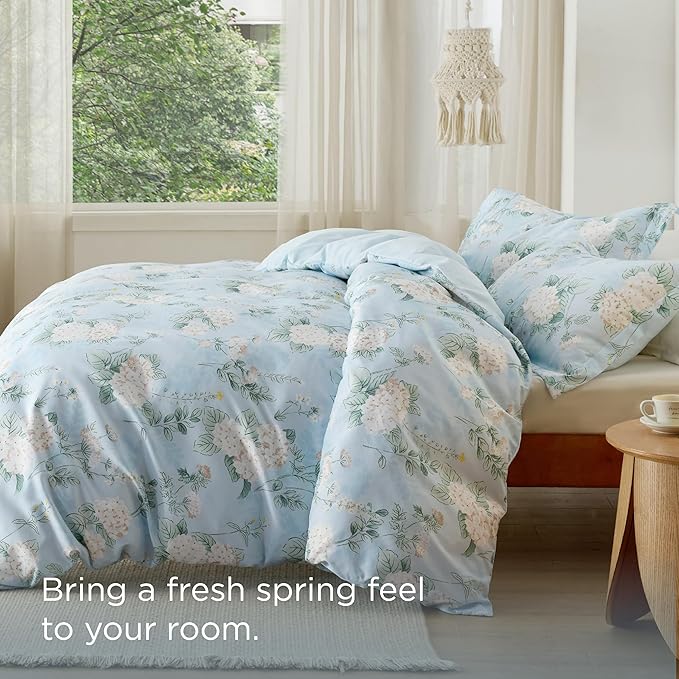 Bedsure Duvet Cover Queen Size - Reversible Cute Floral Duvet Cover Set with Zipper Closure, 3 Pieces Aqua Blue Bedding Set with 8 Corner Ties and 2 Pillow Shams 20"x26"