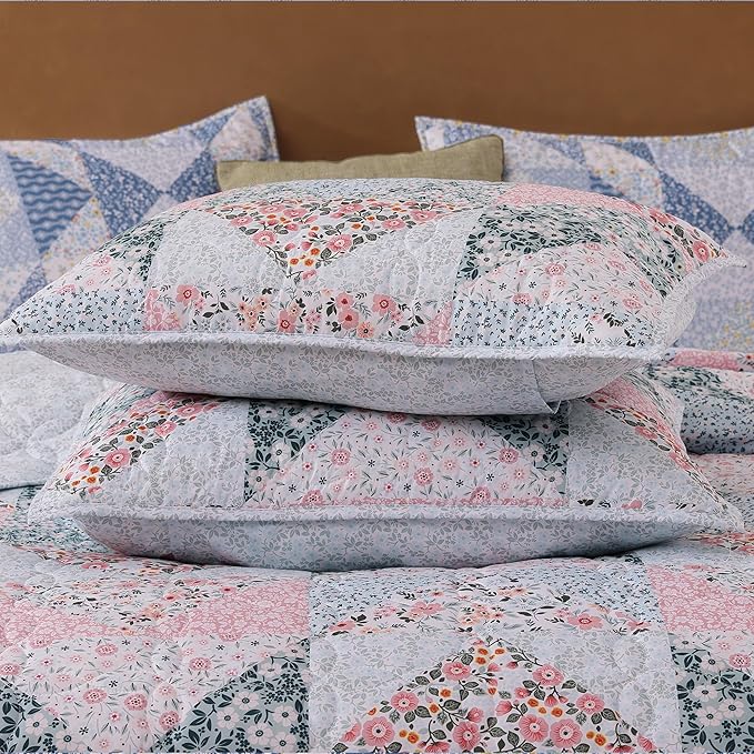 Quilt Set King Size, Patchwork Pink Floral Quilt Sets, Reversible Bedspread Lightweight and Breathable for All Seasons, Soft Quilted Bedspread with 2 Pillow Shams