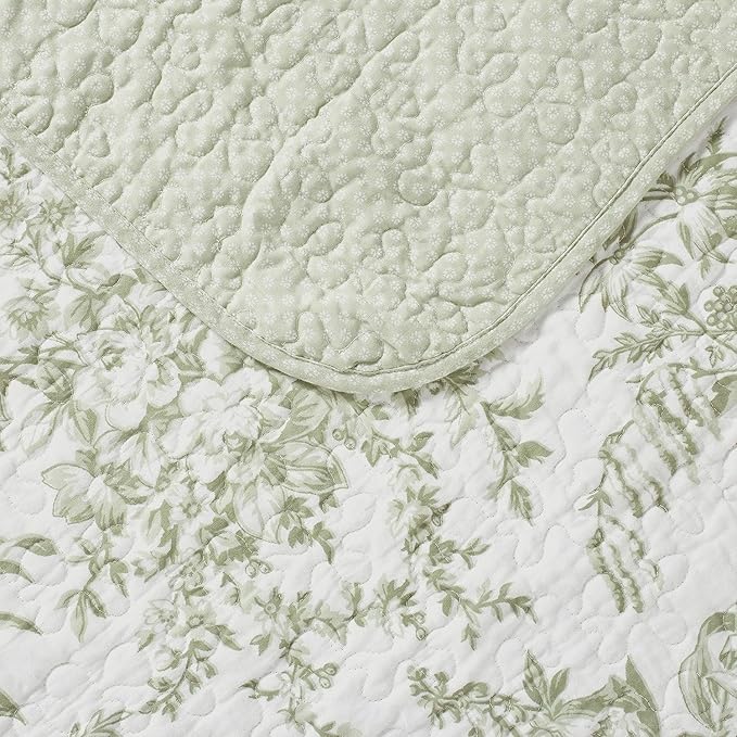 Laura Ashley - King Quilt Set, Soft & Reversible Cotton Floral Bedding with a Medium Weight Feel, 3 Piece Bed Set with Matching Pillowcases (Bedford Green/Off-White)