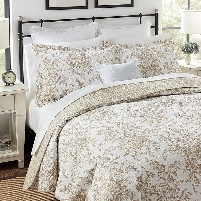Laura Ashley - Queen Quilt Set, Reversible Cotton Bedding with Matching Shams, Home Decor for All Seasons (Bedford Mocha, Queen)