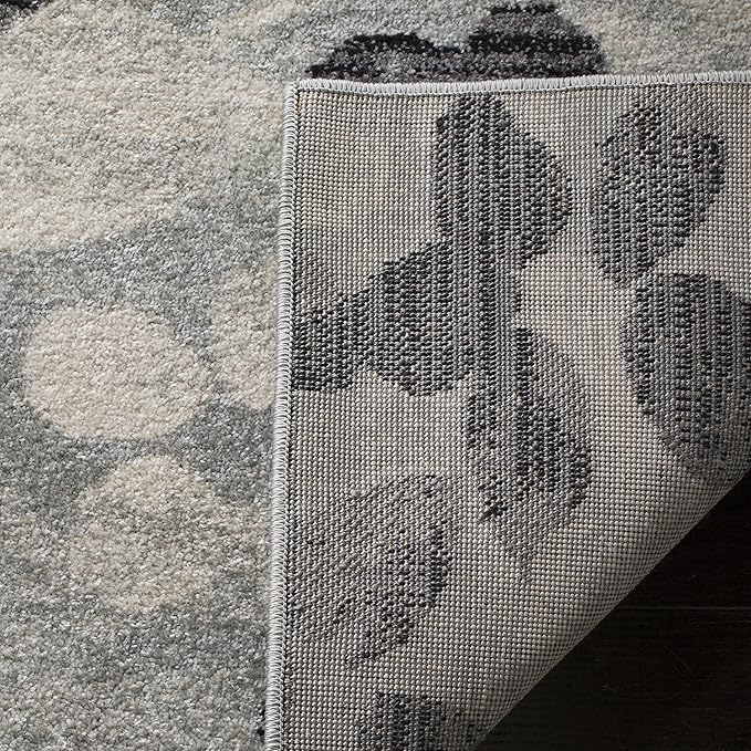 SAFAVIEH Evoke Collection 6'7" x 9' Grey/Black EVK236R Floral Non-Shedding Living Room Bedroom Dining Home Office Area Rug