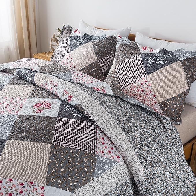 HoneiLife Oversized King Bedspreads 120x120-3 Pcs California King Quilt, Extra Large Quilt Sets All Season Use,Rustic Bedding Sets King Size,Reversible Coverlet Lightweight Bed Cover, Grey