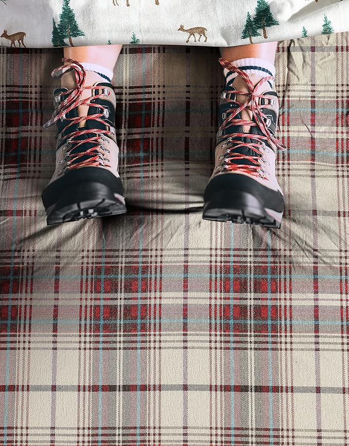 Eddie Bauer - Flannel Sheets King Size, Anti-Pilling & Wrinkle Resistant Cotton, Touchably Soft for All-Season Comfort - Bed Sheets with Matching Pillowcases & Fitted Sheet (Montlake Plaid Red)
